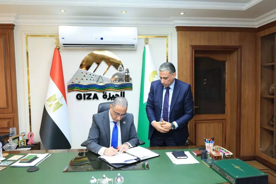محافظ الجيزة يعتمد جداول امتحانات خاطئة